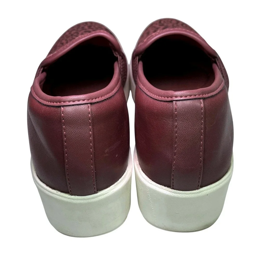 Clarks Collection Women's Slip On Wedge Burgundy Leopard Print Comfort 9.5